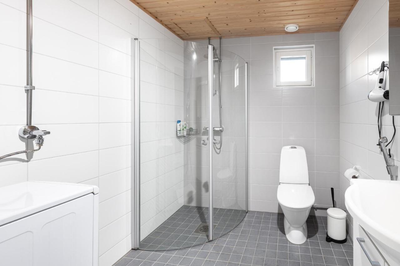 Valoisa Parvekkeellinen Kaksio, Oma Parkkipaikka Apartment ตัมเปเร ภายนอก รูปภาพ