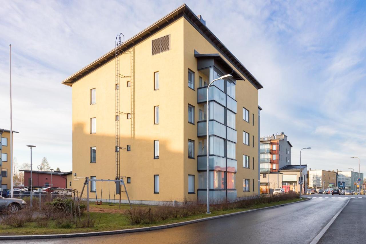 Valoisa Parvekkeellinen Kaksio, Oma Parkkipaikka Apartment ตัมเปเร ภายนอก รูปภาพ